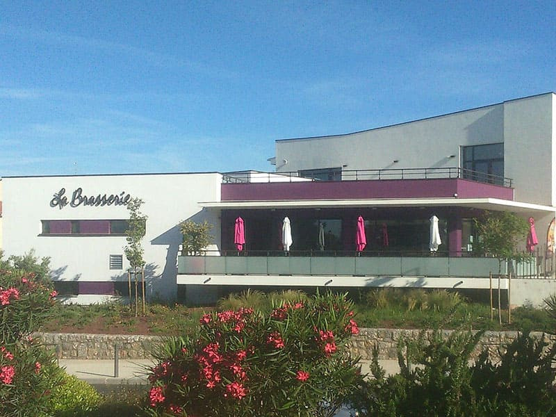 la brasserie PIENARD de Saint Nazaire a deux pas de la maison de parrain